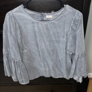 Hollister Women's Light Gray Blouse